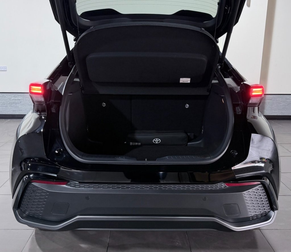 Used Toyota C-HR 2024 for sale - 77792064: Photo 39