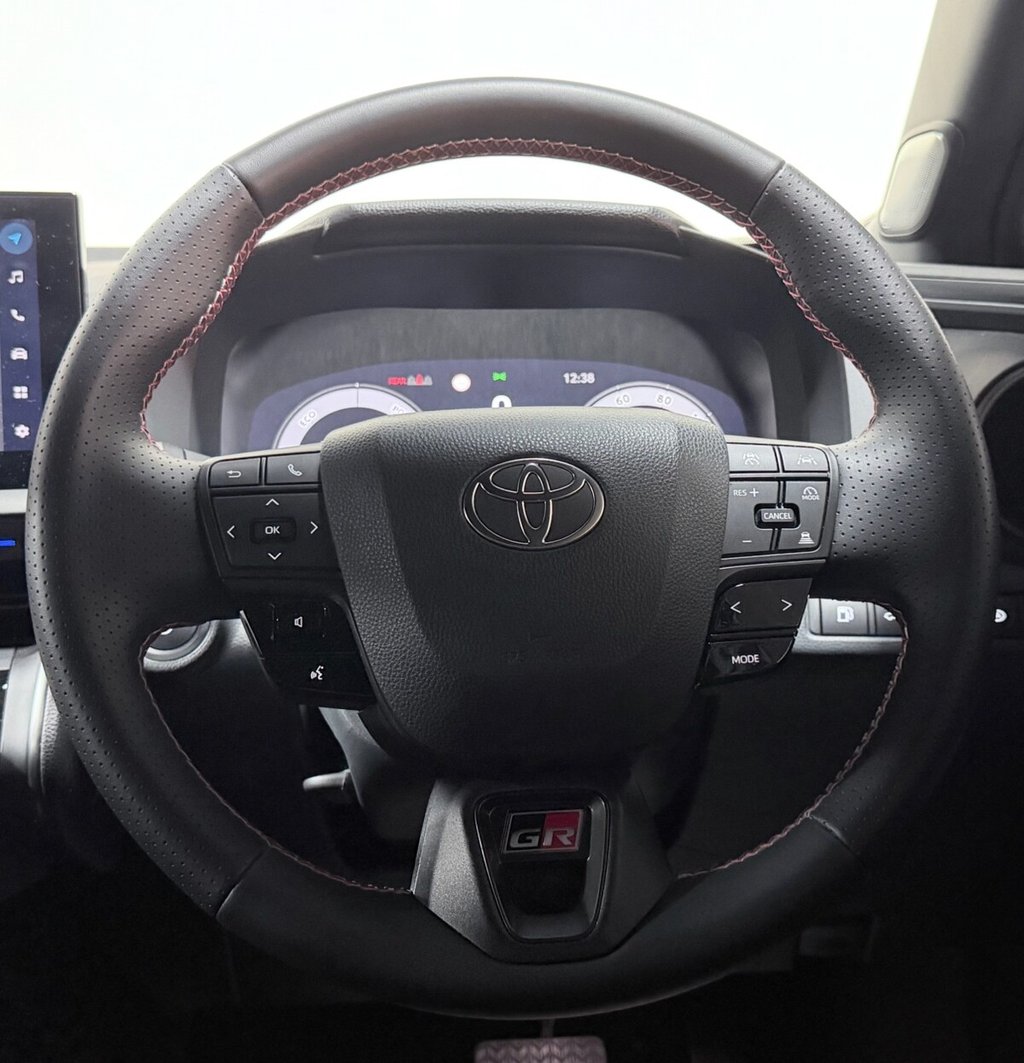 Used Toyota C-HR 2024 for sale - 77792064: Photo 7