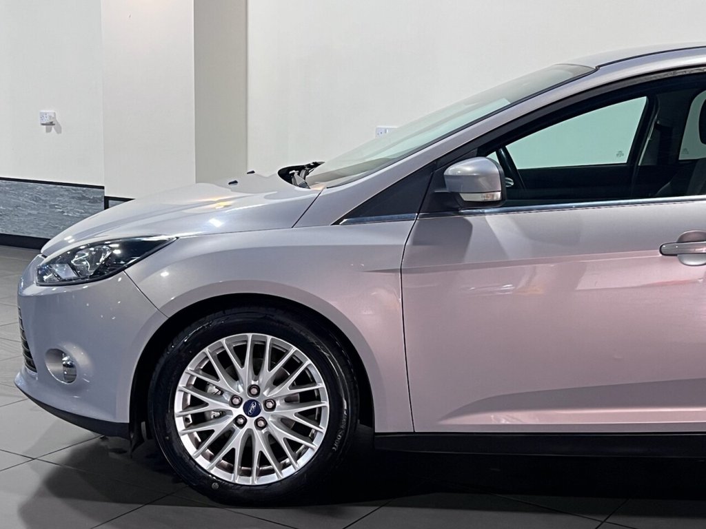 Used Ford Focus 2012 for sale - 76642323: Photo 16