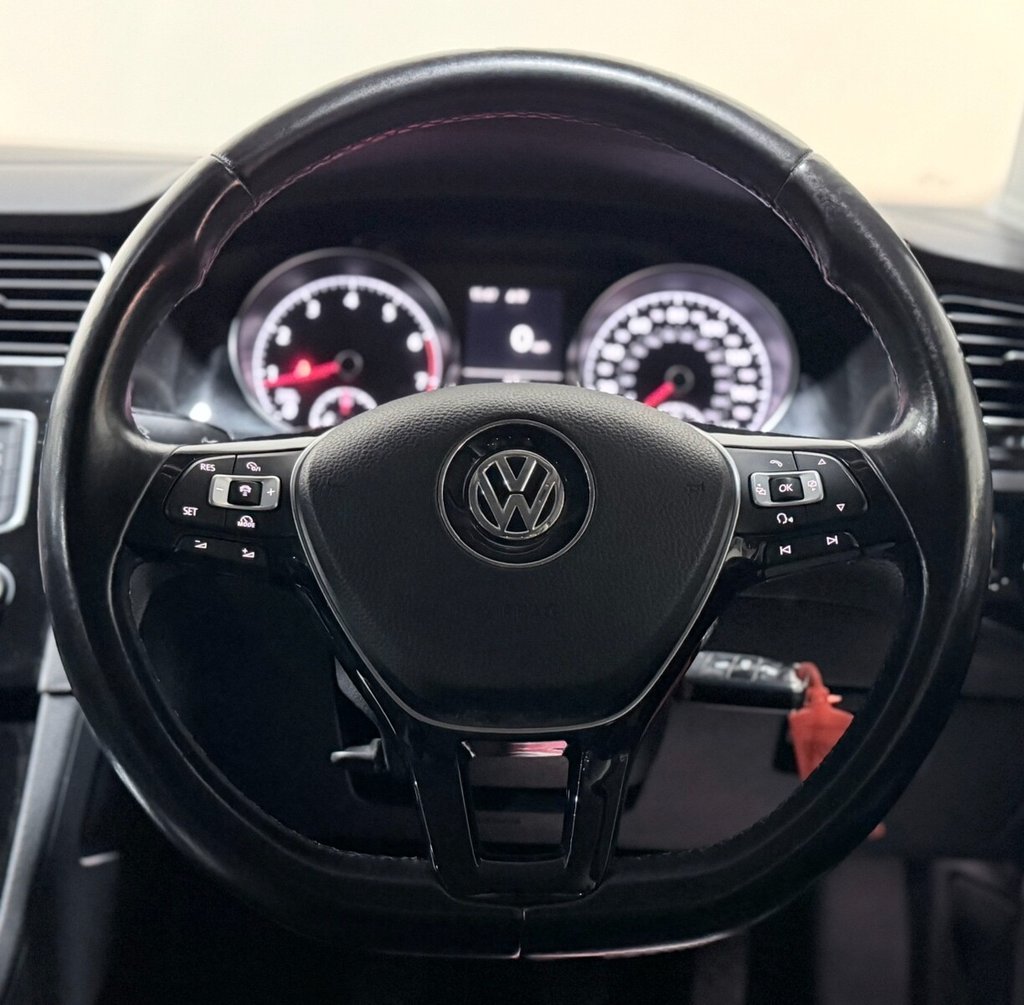 Used Volkswagen Golf 2016 for sale - 77341422: Photo 8