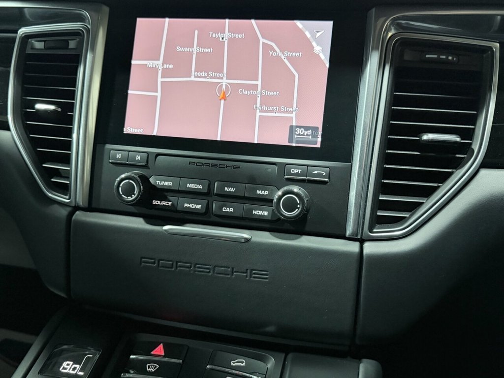 Used Porsche Macan 2018 for sale - 77990708: Photo 10
