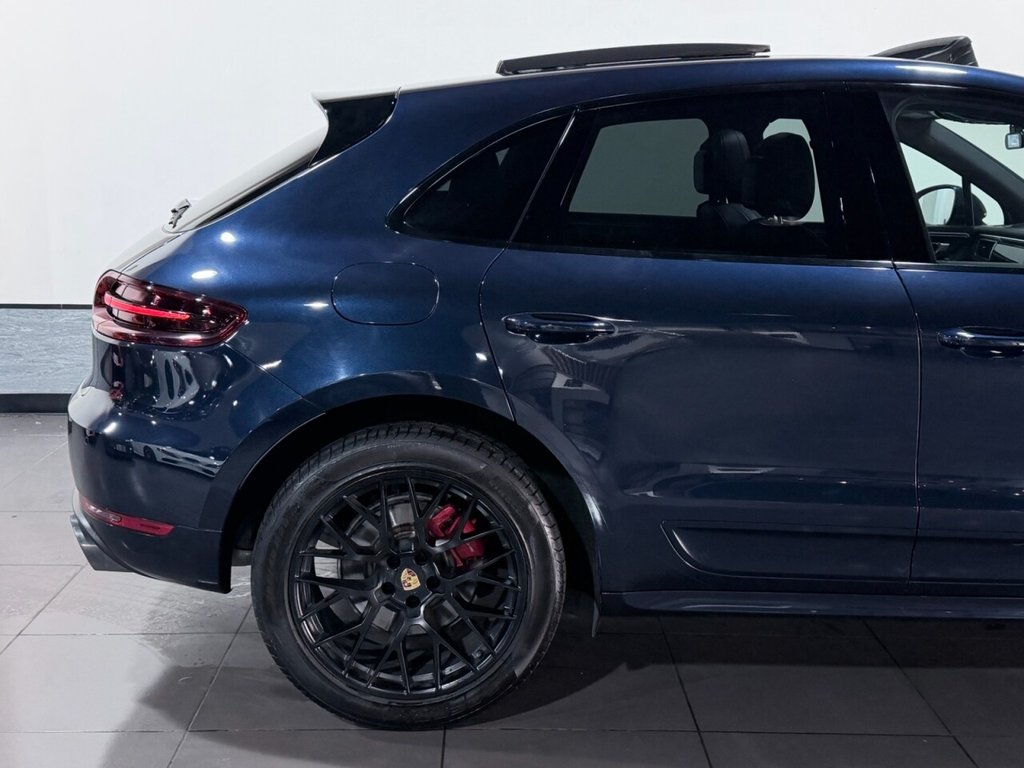Used Porsche Macan 2018 for sale - 77990708: Photo 16