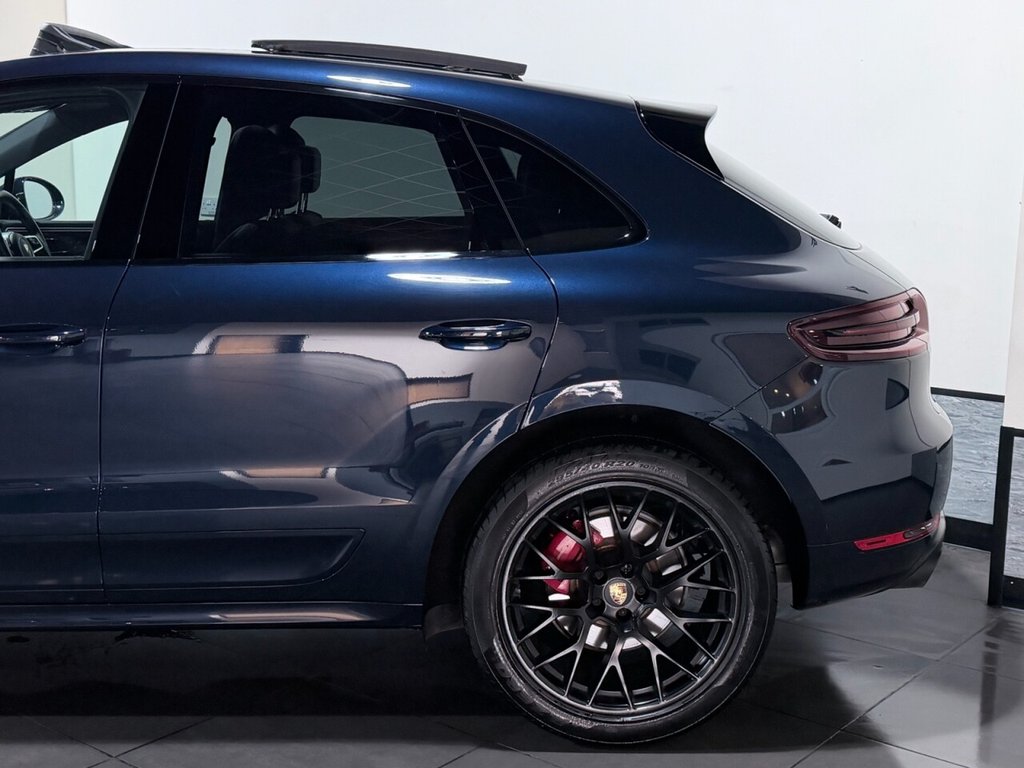 Used Porsche Macan 2018 for sale - 77990708: Photo 19