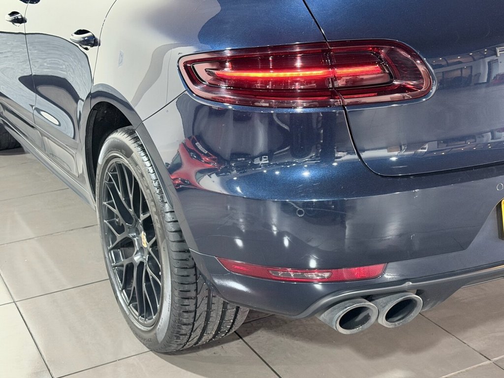 Used Porsche Macan 2018 for sale - 77990708: Photo 35