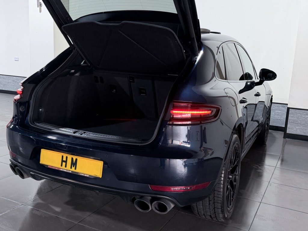 Used Porsche Macan 2018 for sale - 77990708: Photo 37