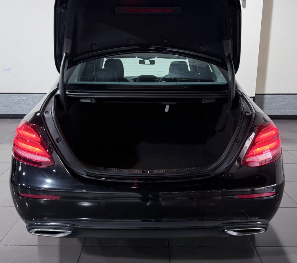 Used Mercedes-Benz E Class 2019 for sale - 77655056: Photo 35