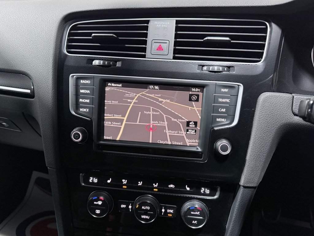 Used Volkswagen Golf 2015 for sale - 78102777: Photo 10