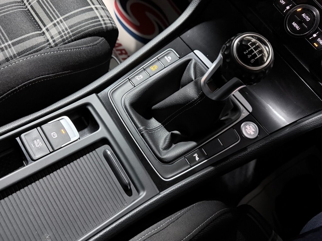 Used Volkswagen Golf 2015 for sale - 78102777: Photo 12