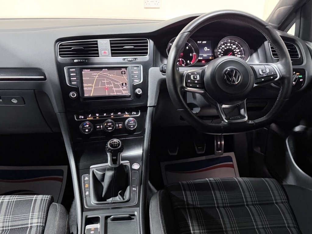 Used Volkswagen Golf 2015 for sale - 78102777: Photo 25