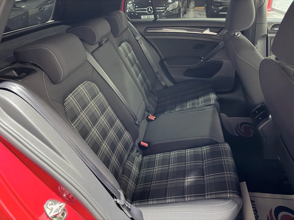 Used Volkswagen Golf 2015 for sale - 78102777: Photo 29