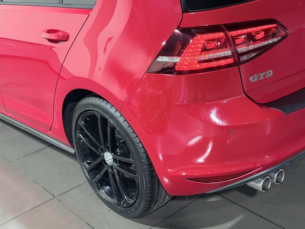 Used Volkswagen Golf 2015 for sale - 78102777: Photo 32