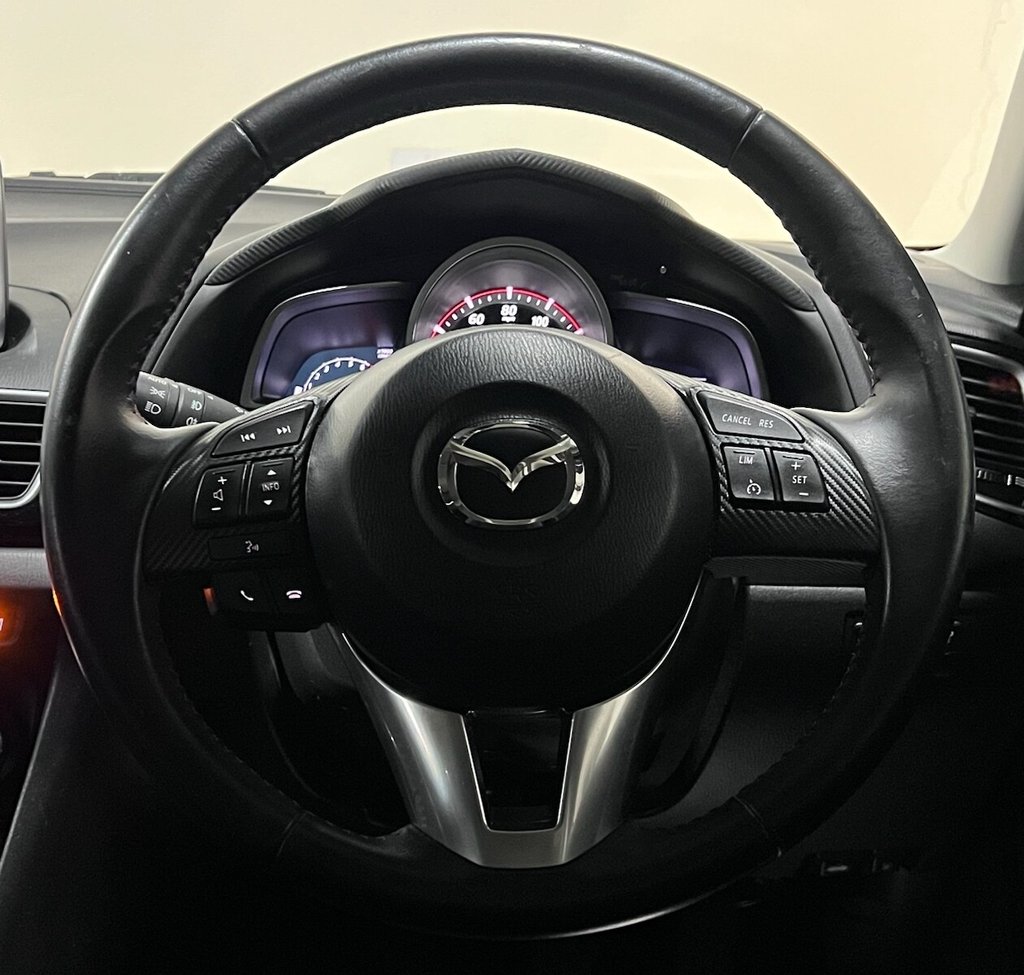 Used Mazda Mazda3 2016 for sale - 76758739: Photo 8