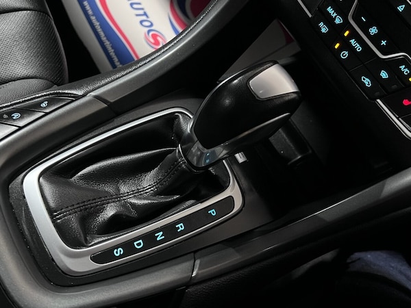 Used Ford Mondeo 2018 for sale - 76118853: Photo 12