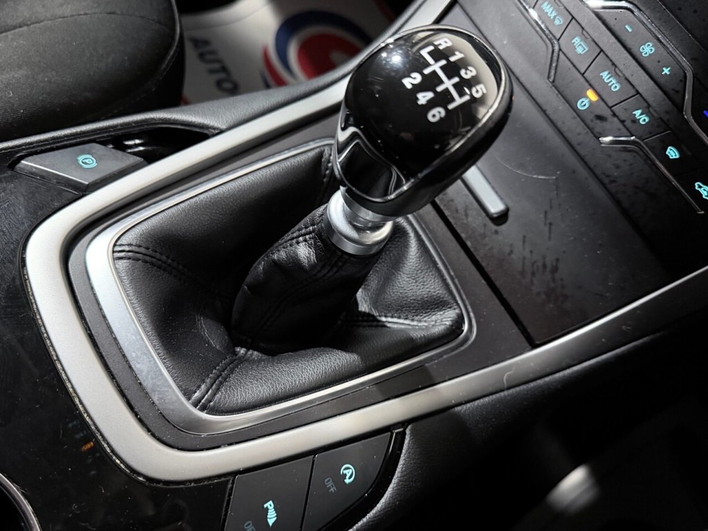 Used Ford Galaxy 2015 for sale - 76900571: Photo 12