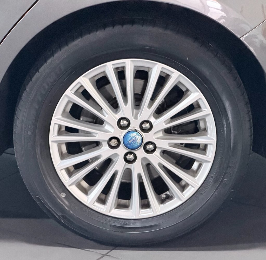 Used Ford Galaxy 2015 for sale - 76900571: Photo 41