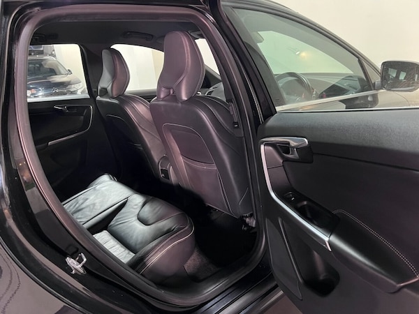 Used Volvo XC60 2014 for sale - 76312921: Photo 28