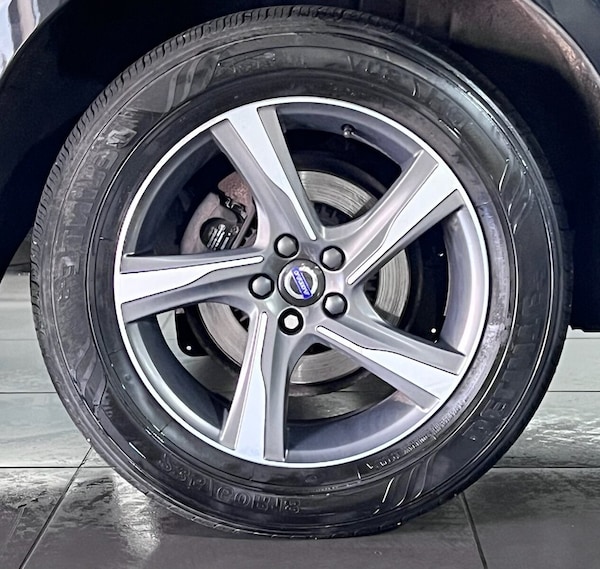 Used Volvo XC60 2014 for sale - 76312921: Photo 41
