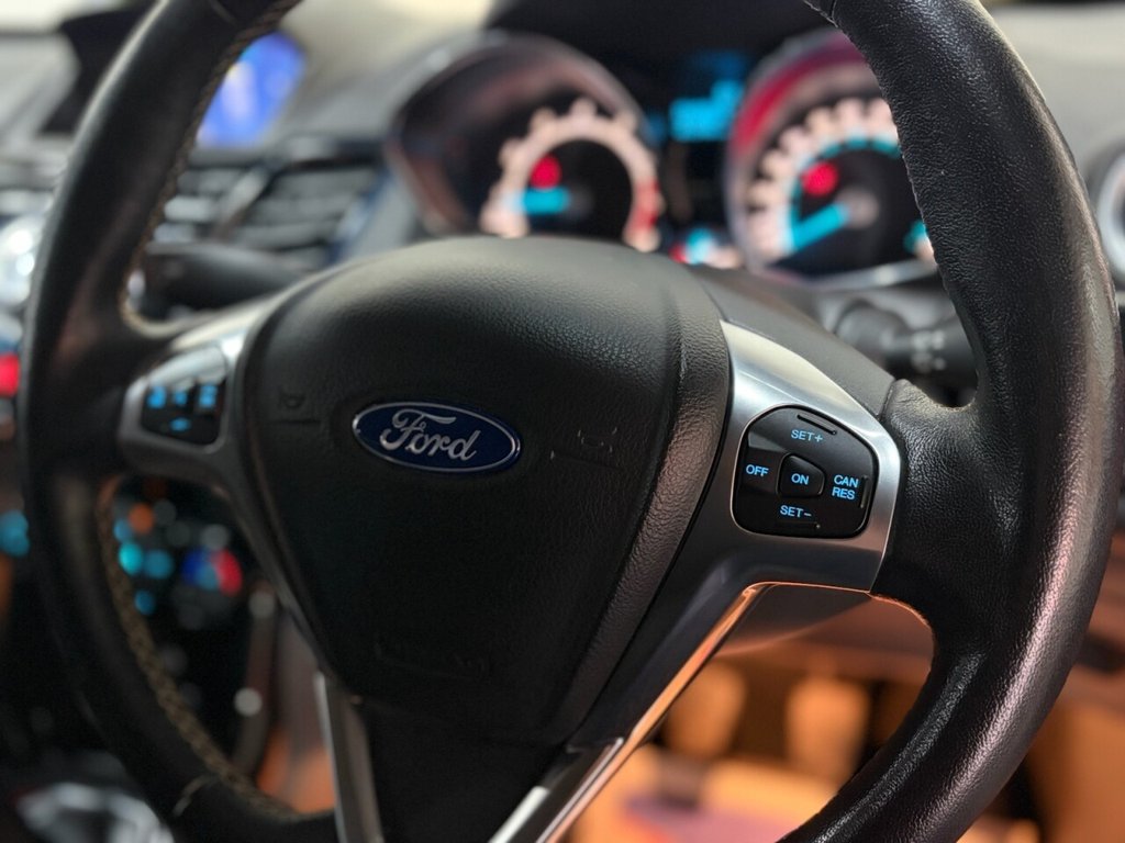 Used Ford Fiesta 2015 for sale - 77313664: Photo 10