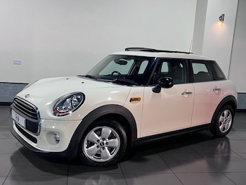 Used MINI Hatch 2016 for sale - 76570081: Photo