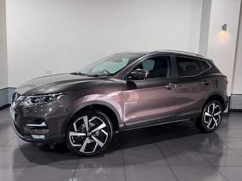 Nissan - Qashqai