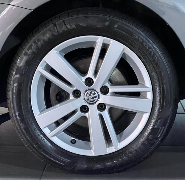 Used Volkswagen Polo 2017 for sale - 76039382: Photo 37