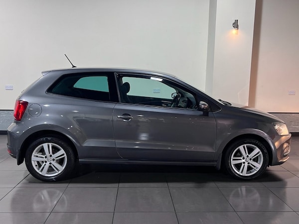 Used Volkswagen Polo 2017 for sale - 76039382: Photo 3
