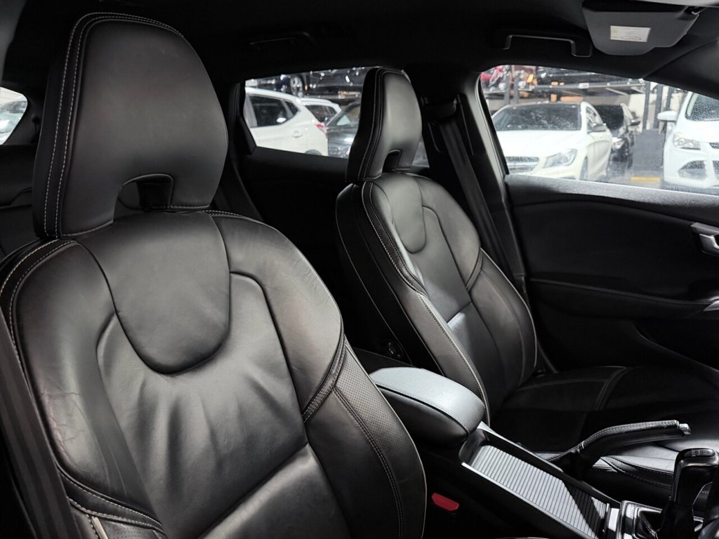 Used Volvo V40 2019 for sale - 76725091: Photo 14