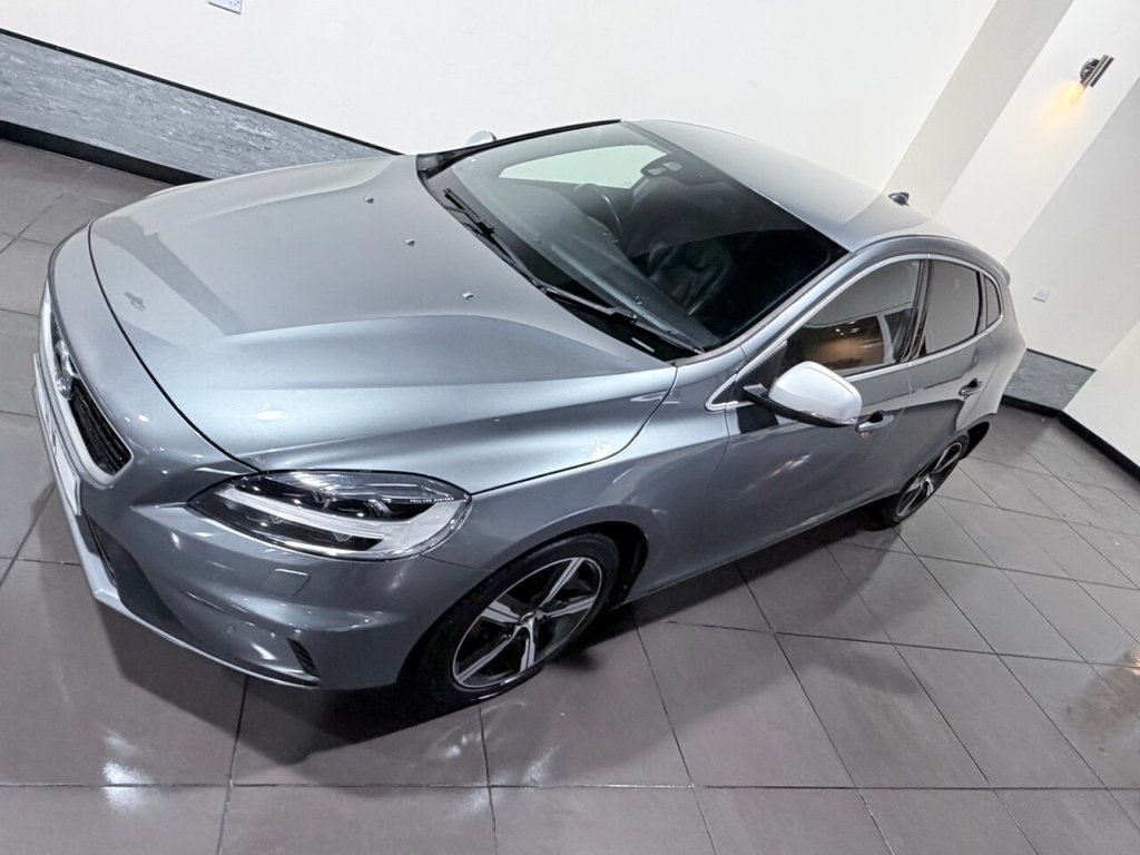 Used Volvo V40 2019 for sale - 76725091: Photo 19