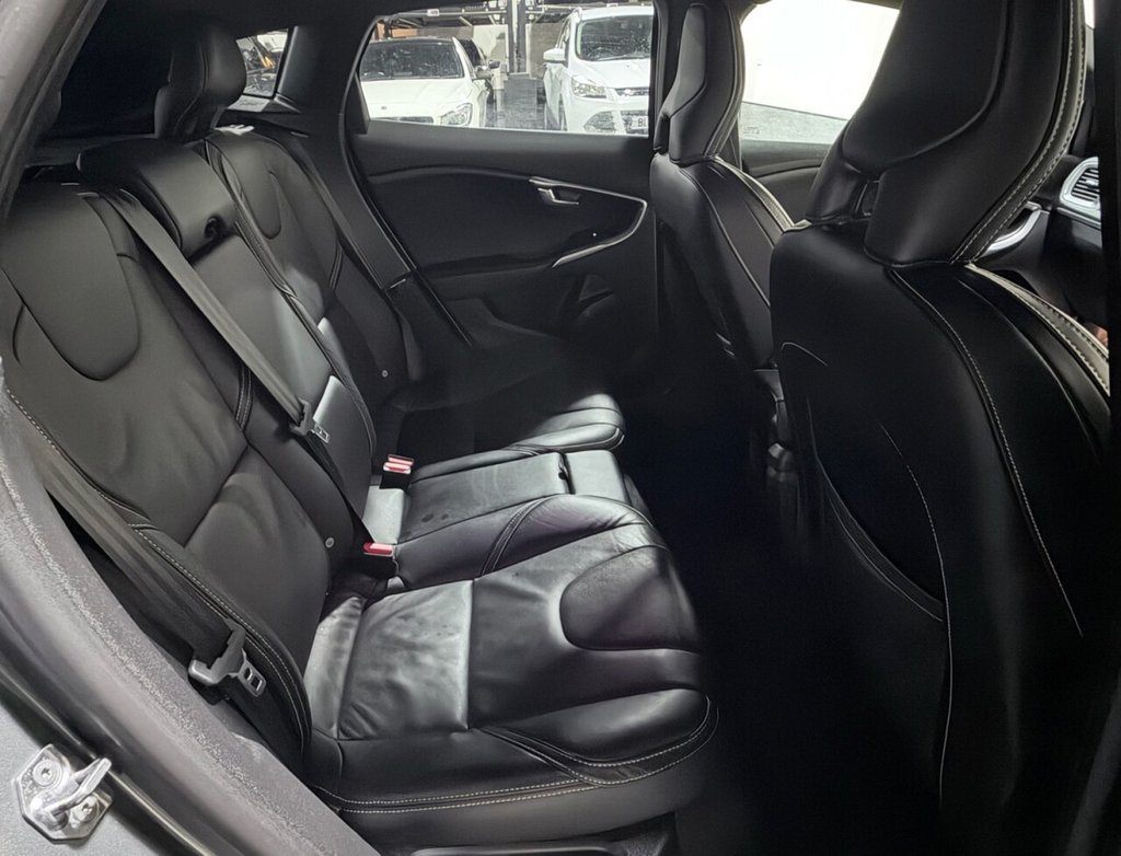 Used Volvo V40 2019 for sale - 76725091: Photo 30