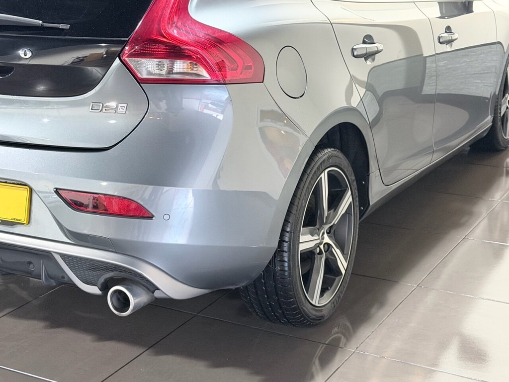 Used Volvo V40 2019 for sale - 76725091: Photo 33