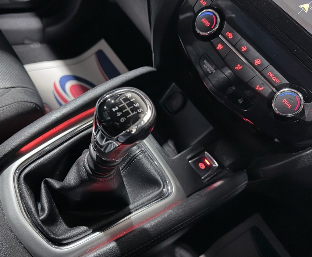 Used Nissan Qashqai 2015 for sale - 76900283: Photo 12