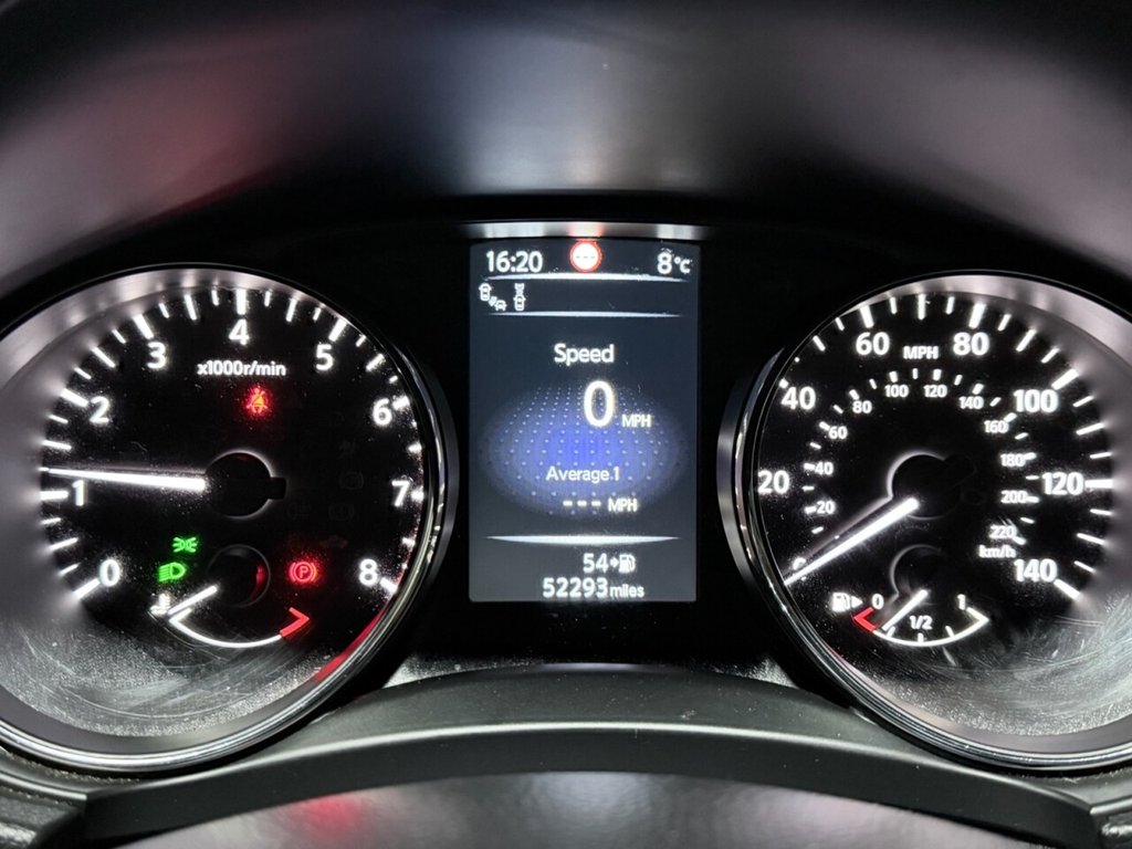 Used Nissan Qashqai 2015 for sale - 76900283: Photo 9