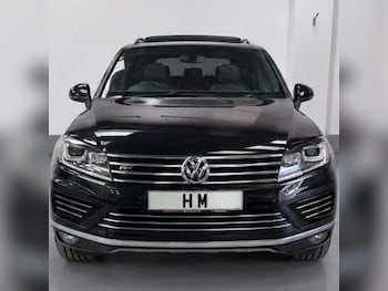 Used Volkswagen Touareg 2017 for sale - 78543836: Photo