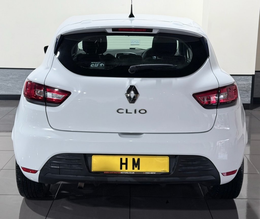 Used Renault Clio 2017 for sale - 76883432: Photo 6