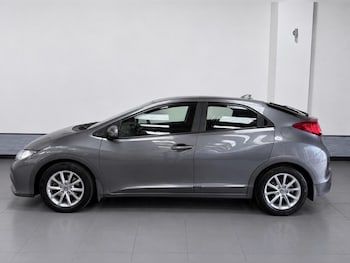 Used Honda Civic 2012 for sale - 79327902: Photo