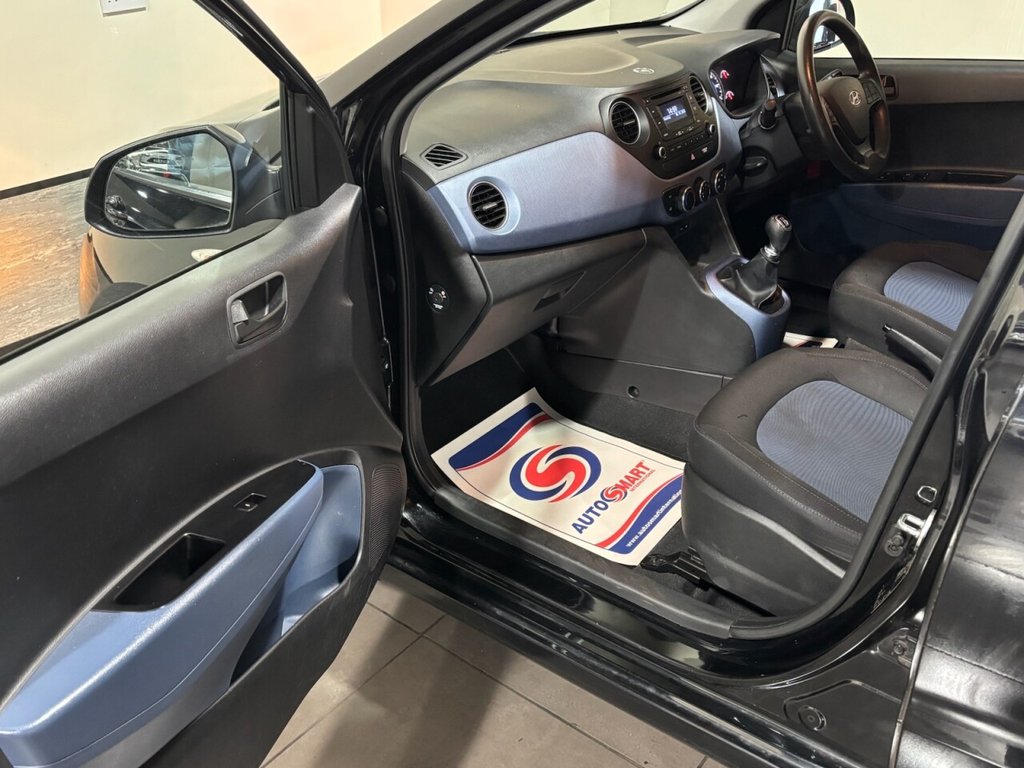 Used Hyundai i10 2014 for sale - 76797792: Photo 18