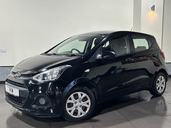 Used Hyundai i10 2014 for sale - 76797792: Photo