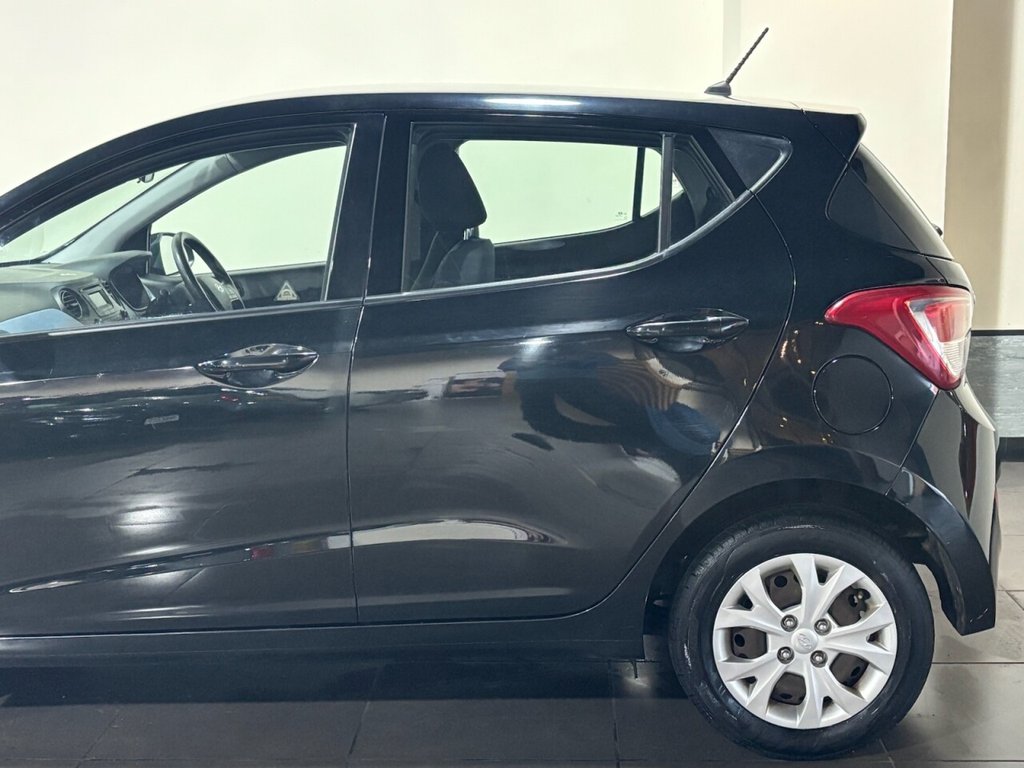 Used Hyundai i10 2014 for sale - 76797792: Photo 24