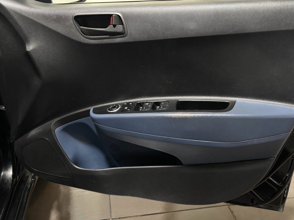 Used Hyundai i10 2014 for sale - 76797792: Photo 8