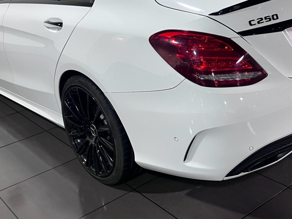 Used Mercedes-Benz C Class 2014 for sale - 76470491: Photo 34