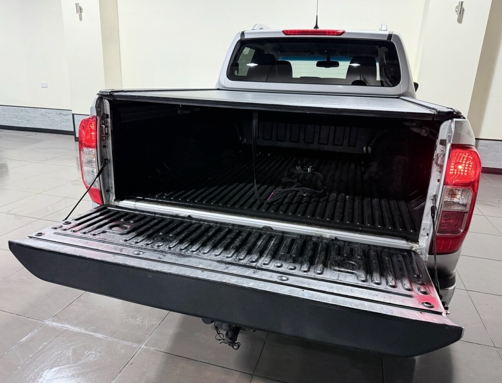 Used Nissan Navara 2017 for sale - 77355919: Photo 35