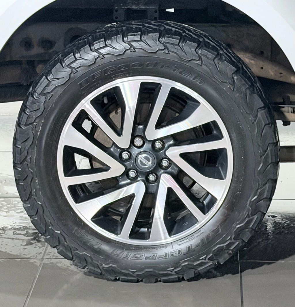 Used Nissan Navara 2017 for sale - 77355919: Photo 41