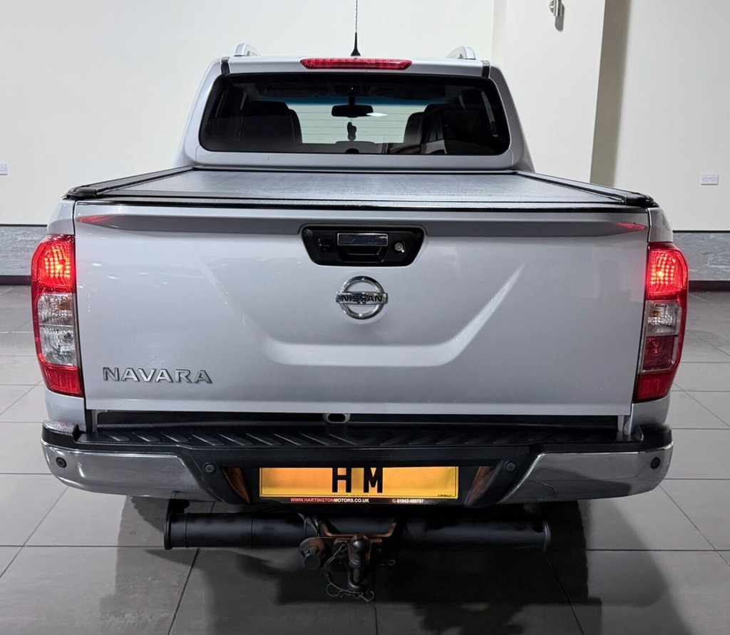 Used Nissan Navara 2017 for sale - 77355919: Photo 9