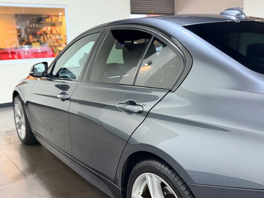 Used BMW 3 Series 2018 for sale - 76820914: Photo 30