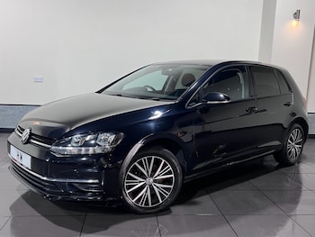 Volkswagen - Golf