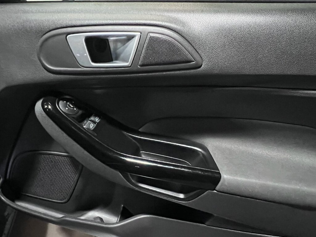 Used Ford Fiesta 2014 for sale - 76482081: Photo 23