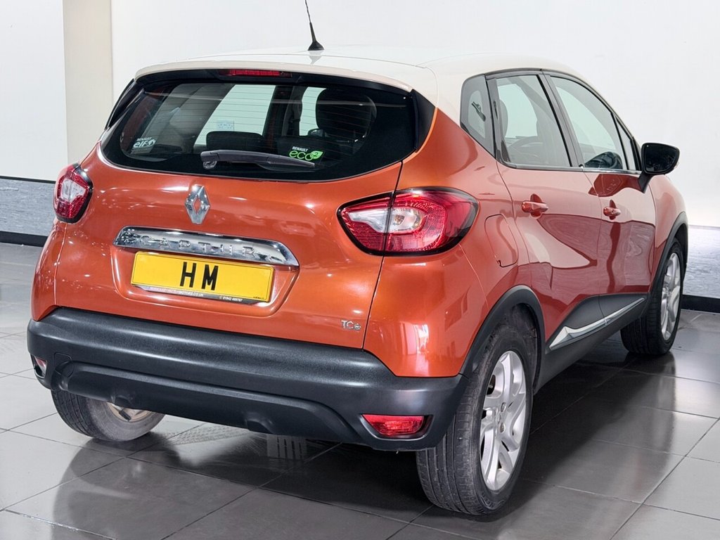 Used Renault Captur 2014 for sale - 78167361: Photo 2