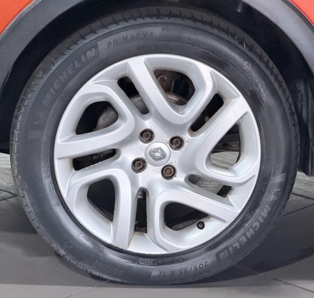 Used Renault Captur 2014 for sale - 78167361: Photo 37