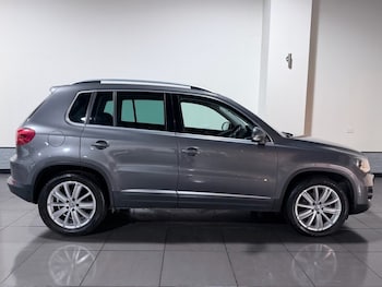 Used Volkswagen Tiguan 2016 for sale - 77995263: Photo