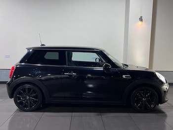 Used MINI Hatch 2017 for sale - 76547194: Photo
